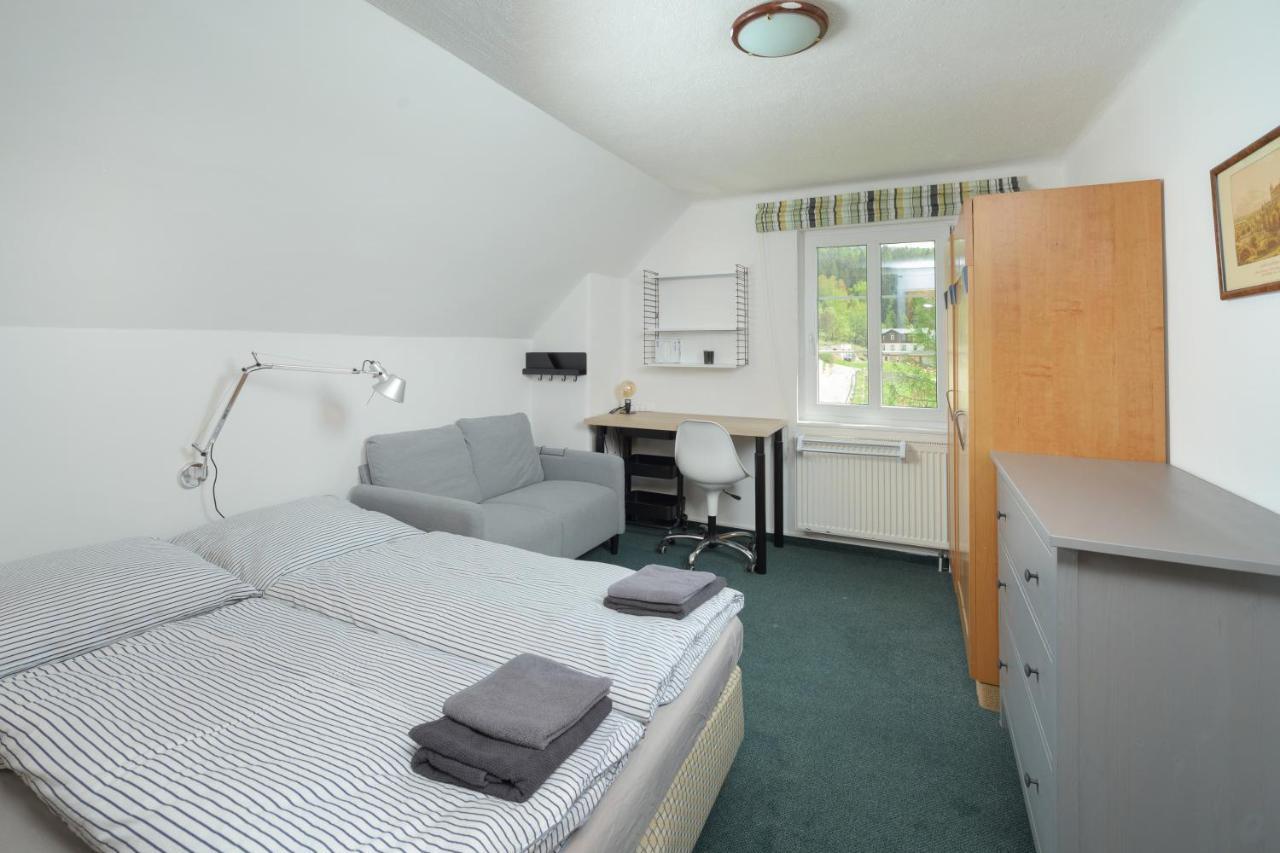 Astoria Inn スピンドレルフ・ムリン エクステリア 写真