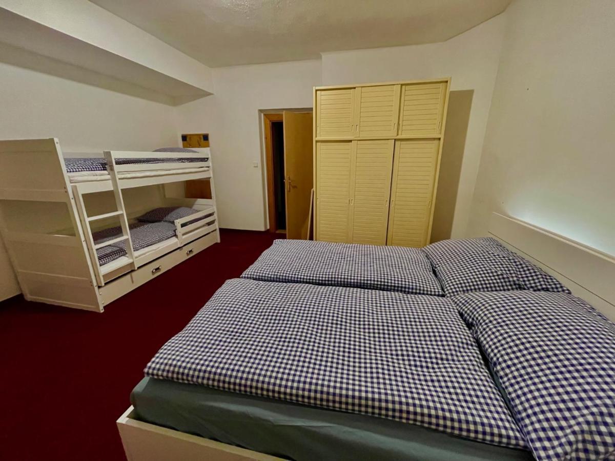 Astoria Inn スピンドレルフ・ムリン エクステリア 写真
