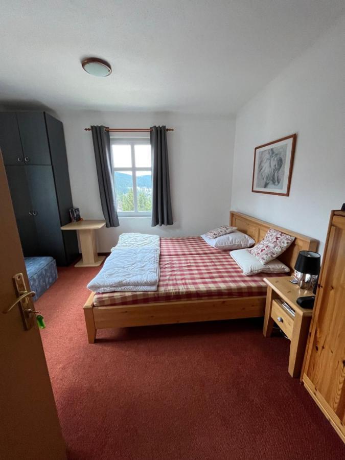 Astoria Inn スピンドレルフ・ムリン エクステリア 写真