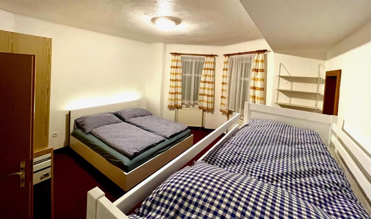 Astoria Inn スピンドレルフ・ムリン エクステリア 写真